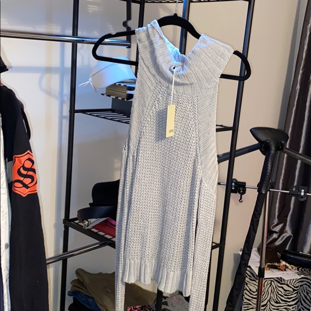 Women’s Sweater